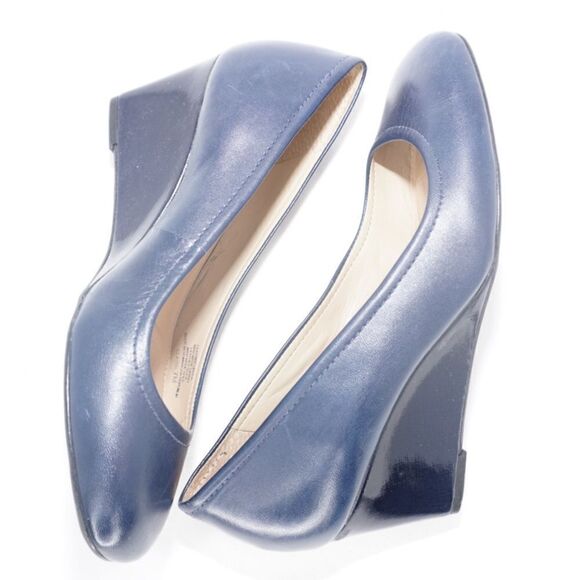 Antonio Melani ‘Claire’ Blue Round Toe Wedges, Size 7 - Picture 5 of 10